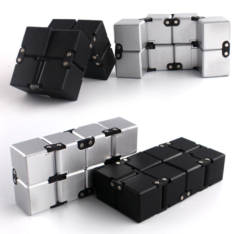 Cube Infini Métal